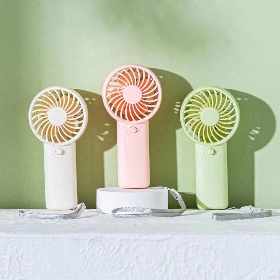 1 pièce Mini ventilateur à 1 vitesse de vent avec corde de suspension - cadeau de fête (piles non incluses, à acheter séparément) pour l'été et pour extérieur, sport, voyage, cuisine, chambre, école, bureau, et pour femme, homme, enfant, adulte