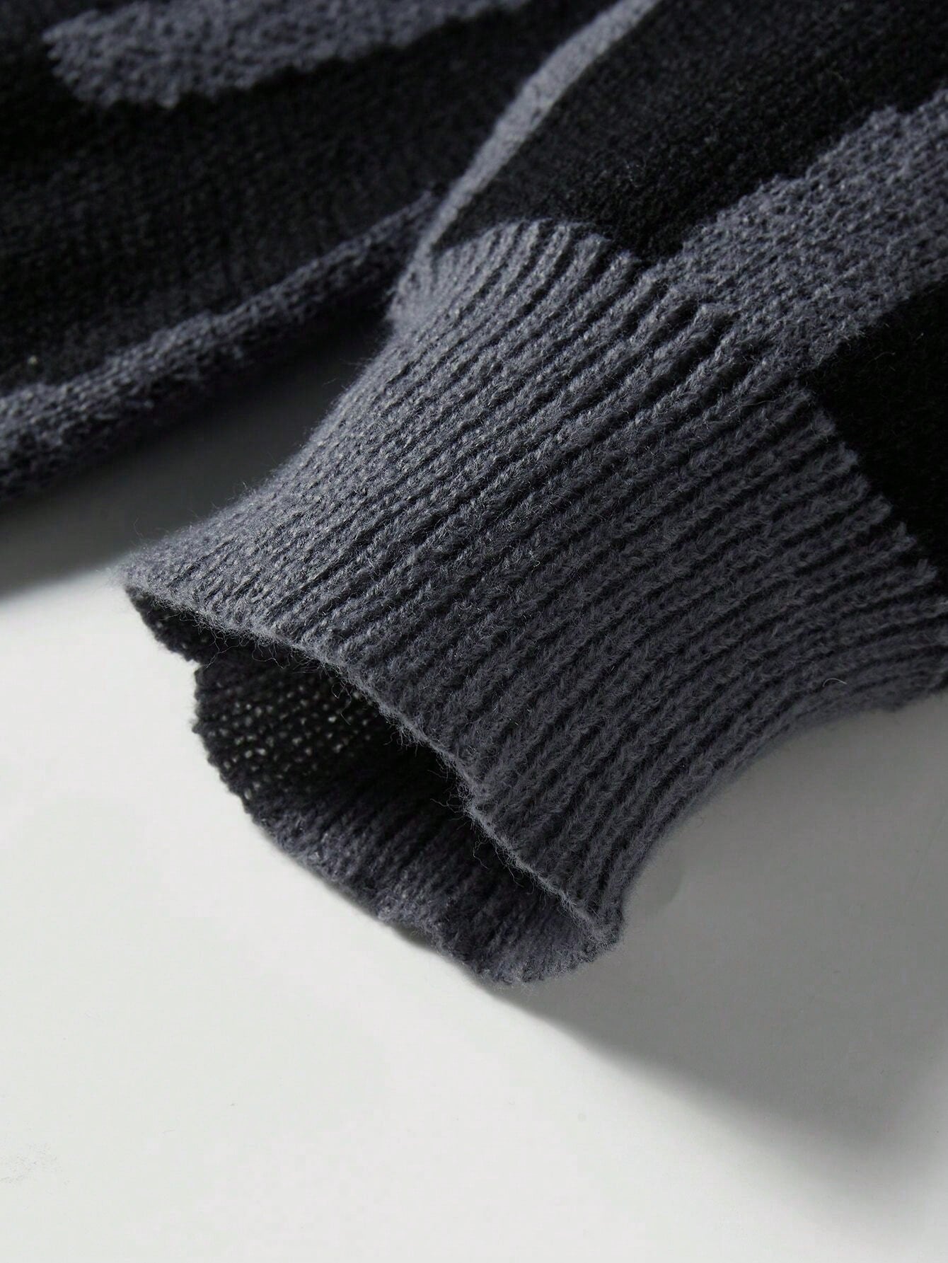 1 pièce Pull tricoté à col rond oversize en contraste de couleurs, style streetwear décontracté pour jeunes filles. Chaud et épais, idéal pour l'automne/l'hiver