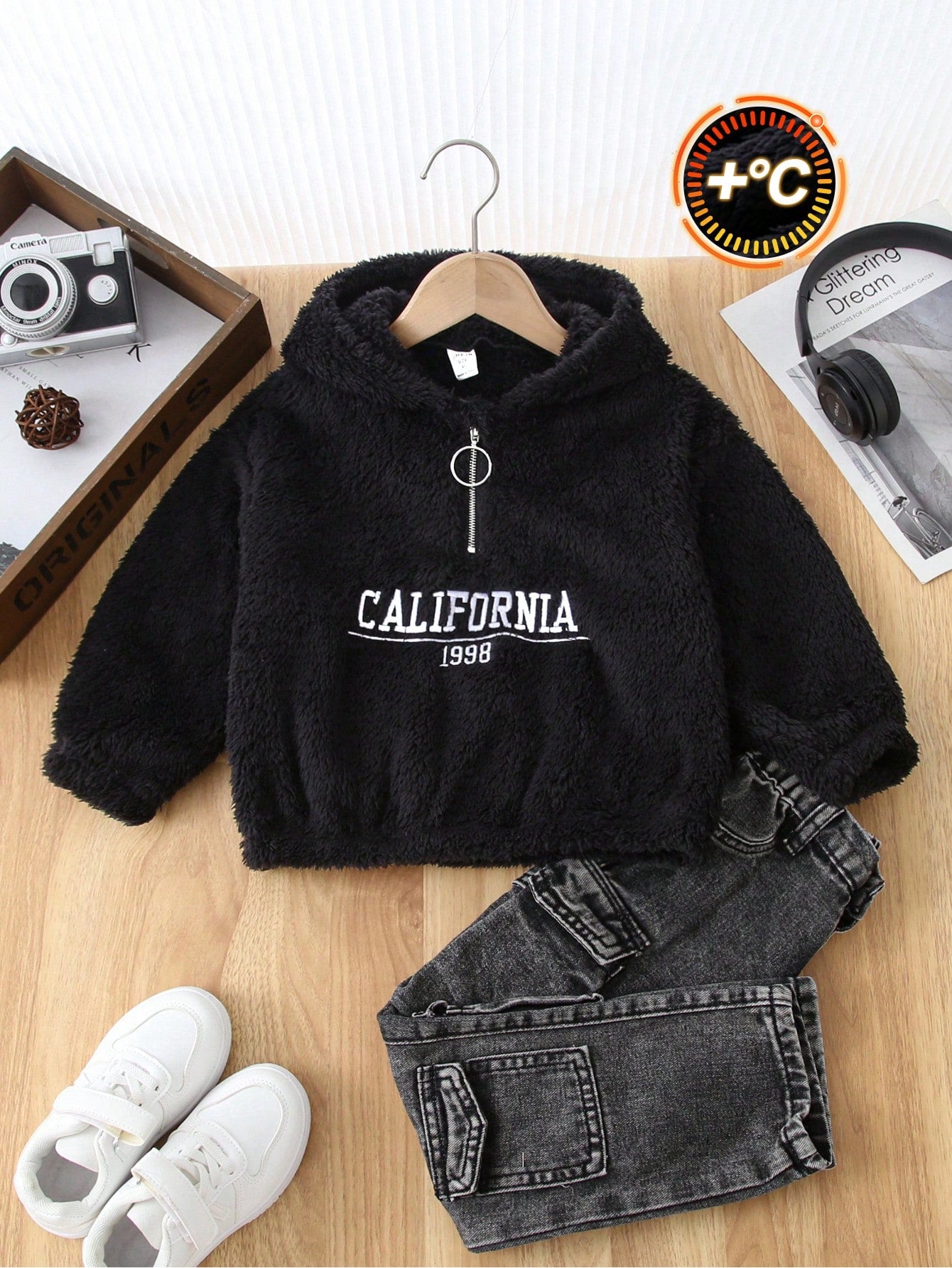 1 pièce sweat-shirt à capuche zippé, essentiel pour les tenues de jeunes garçons, style décontracté, collège, confortable et simple, avec broderie lettres, demi-fermeture éclair, épais et chaud, convient pour l'école, les voyages, les sports, l'automne e