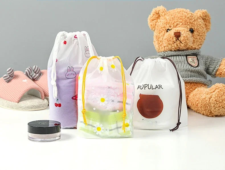 Sac de Maquillage Transparent et Étanche - Trousse de Voyage pour Femme, Kit de Beauté, Case de Toilettage, Poche de Rangement.