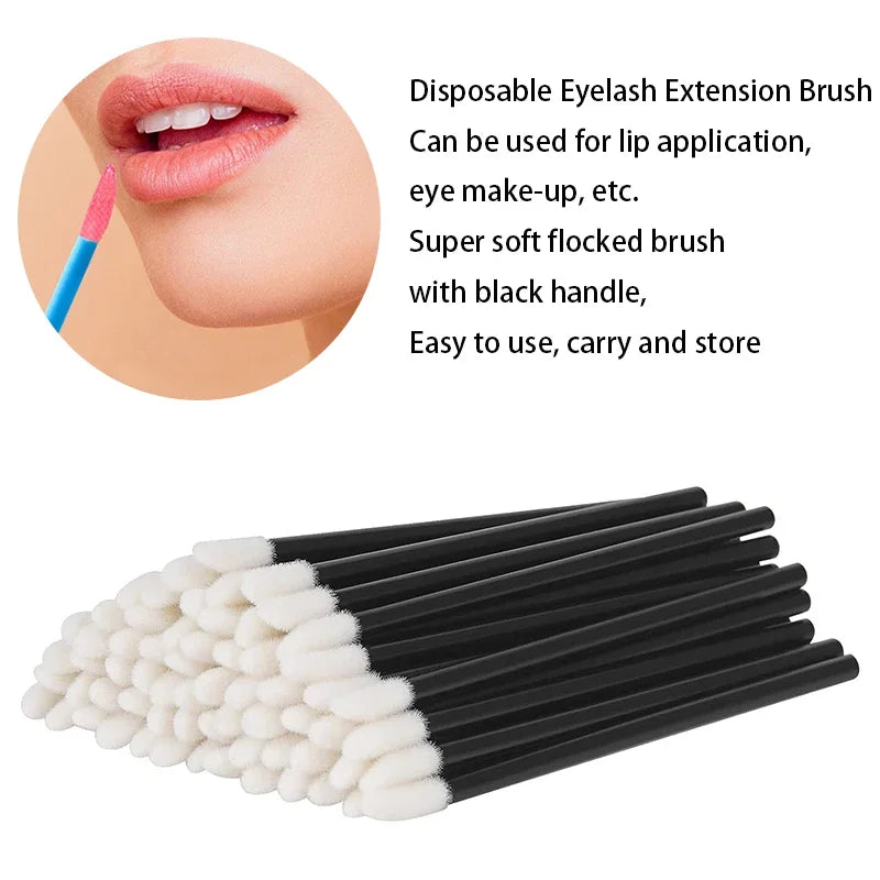 Ensemble de 100 applicateurs jetables pour lèvres et extensions de cils : bâtonnets de rouge à lèvres colorés et outils de maquillage polyvalents.