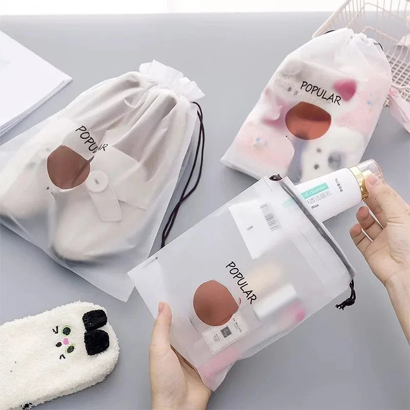Sac de Maquillage Transparent et Étanche - Trousse de Voyage pour Femme, Kit de Beauté, Case de Toilettage, Poche de Rangement.