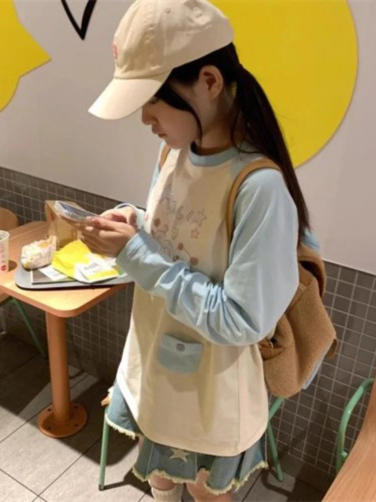 HOUZHOU Hoodie femme kawaii avec patchwork de mode japonaise, imprimé cartoon mignon, pull doux style girlie pour l'hiver , tendance Y2K.