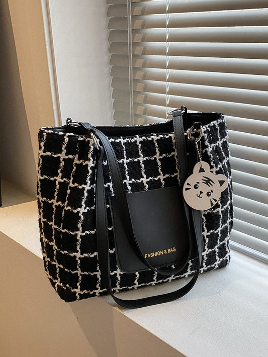 Léger, décontracté D'affaires Léger, portable, grande capacité décontracté, sac fourre-tout en tweed à carreaux et lettres graphiques avec breloque de sac de dessin animé pour les filles, les femmes, les étudiants, les recrues et les cols blancs pour l'a