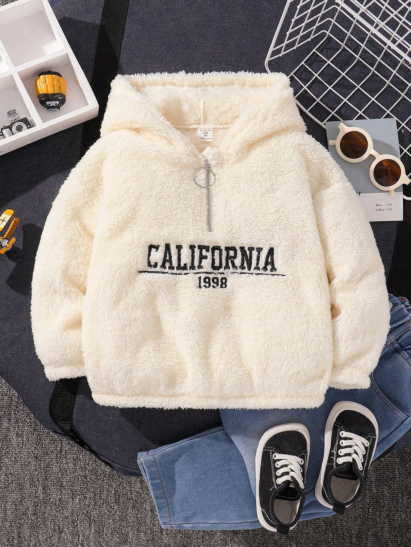 1 pièce sweat-shirt à capuche zippé, essentiel pour les tenues de jeunes garçons, style décontracté, collège, confortable et simple, avec broderie lettres, demi-fermeture éclair, épais et chaud, convient pour l'école, les voyages, les sports, l'automne e