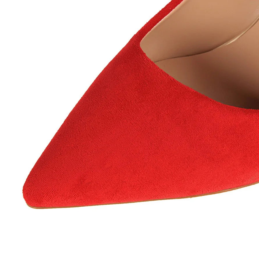 Escarpins élégants pour femmes avec des talons hauts de 8,5 cm, parfaits pour les mariages, événements et soirées.