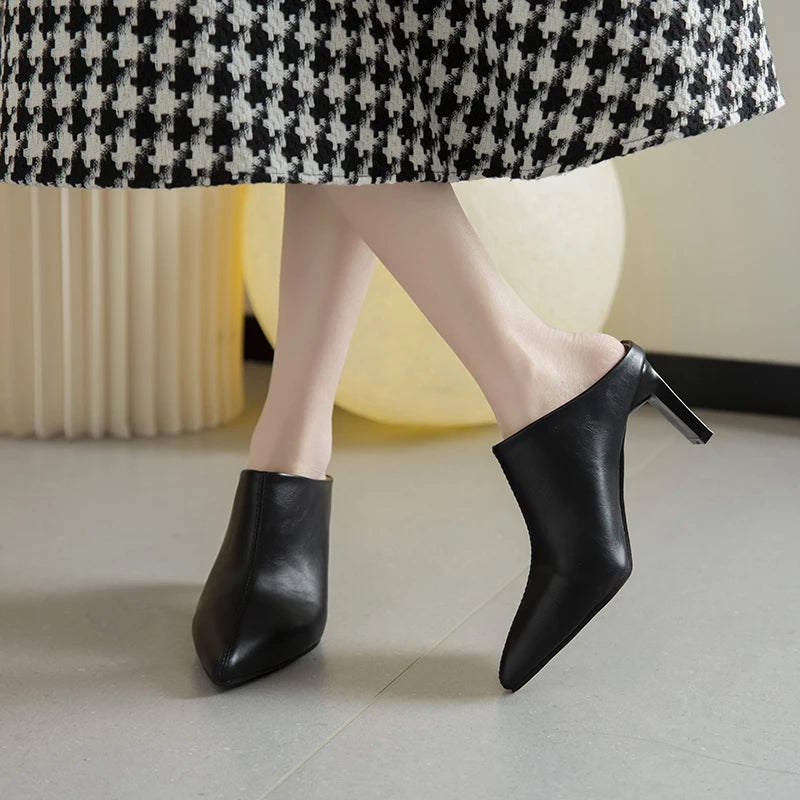 Pantoufles à talons aiguilles pour femmes, chaussures élégantes à talons hauts, sandales à dos nu pour l'automne, nouvelle mode , marque de robes élégantes.