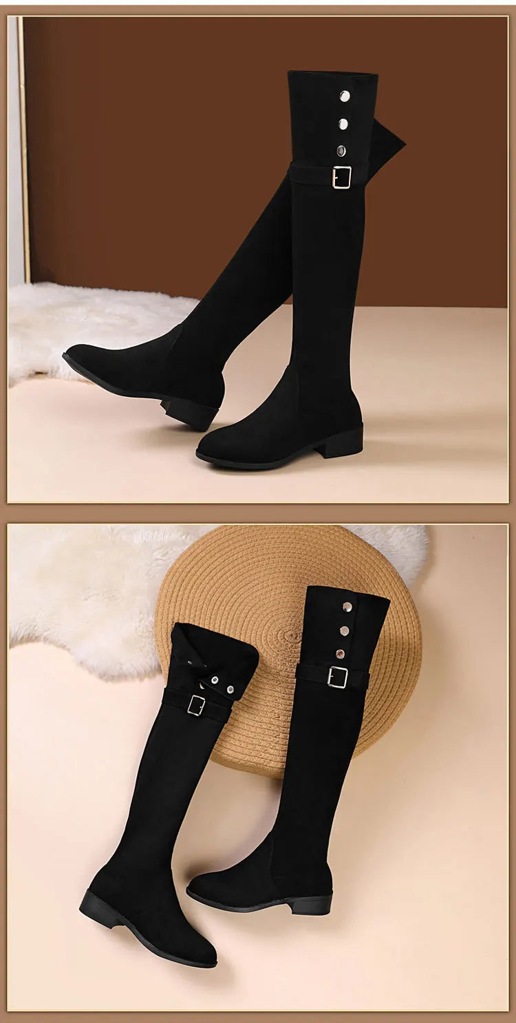 Bottes pour femmes au-dessus du genou en suède, à talons hauts sexy, avec boucle et design ajusté pour les cuisses.