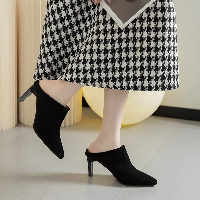Pantoufles à talons aiguilles pour femmes, chaussures élégantes à talons hauts, sandales à dos nu pour l'automne, nouvelle mode , marque de robes élégantes.