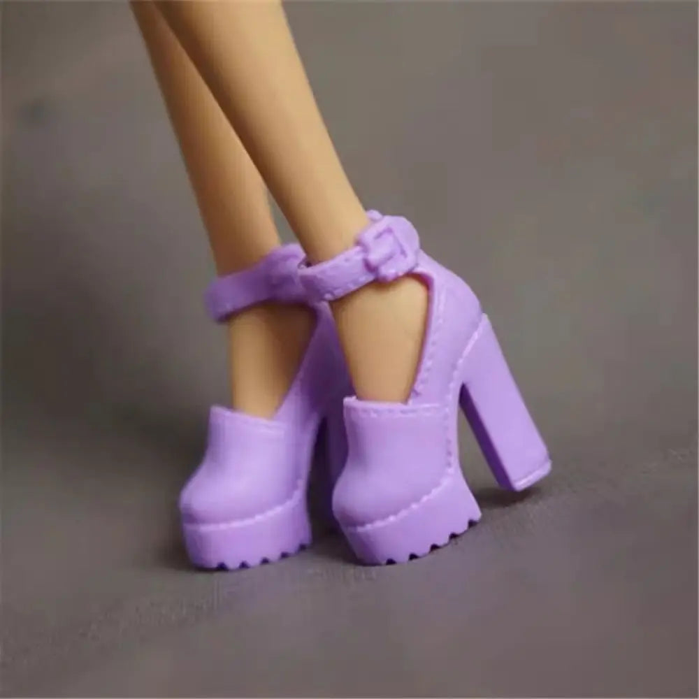 Bottes à talons hauts de qualité, chaussures pour poupée 1/6, modèle super, chaussures pour poupée de 30 cm, sandales originales, chaussures décontractées pour poupée, bottes pour poupée féminine.