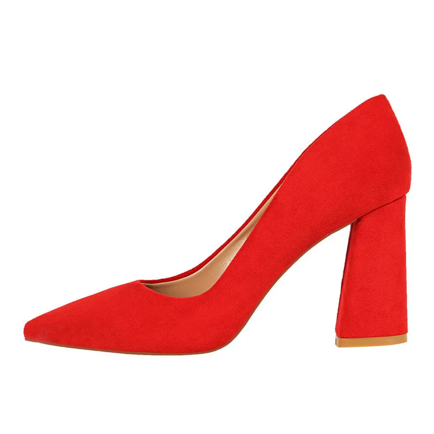 Escarpins élégants pour femmes avec des talons hauts de 8,5 cm, parfaits pour les mariages, événements et soirées.